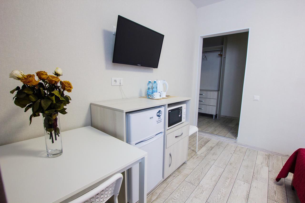 East Residence White Kyiv Exterior foto