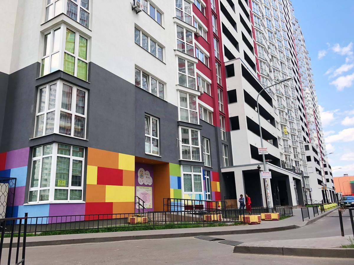 East Residence White Kyiv Exterior foto
